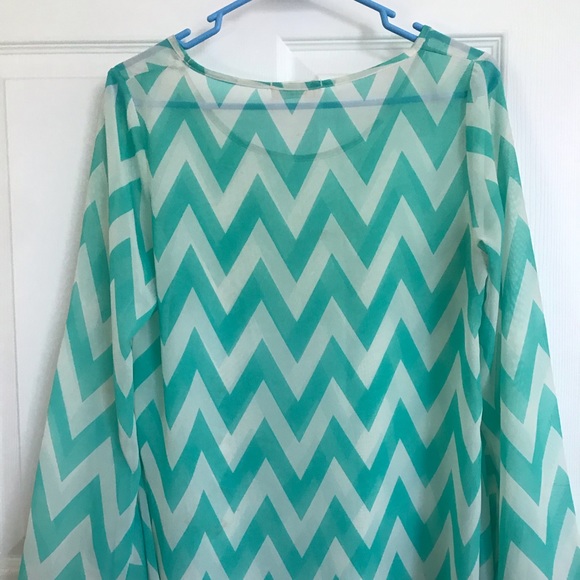 Sheer Chevron Blouse with Flare Slaves - Picture 2 of 3